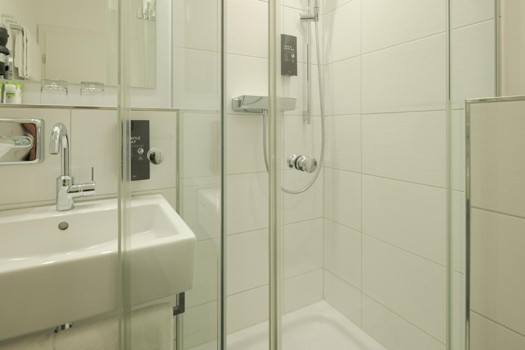 Hotel Turm 4*