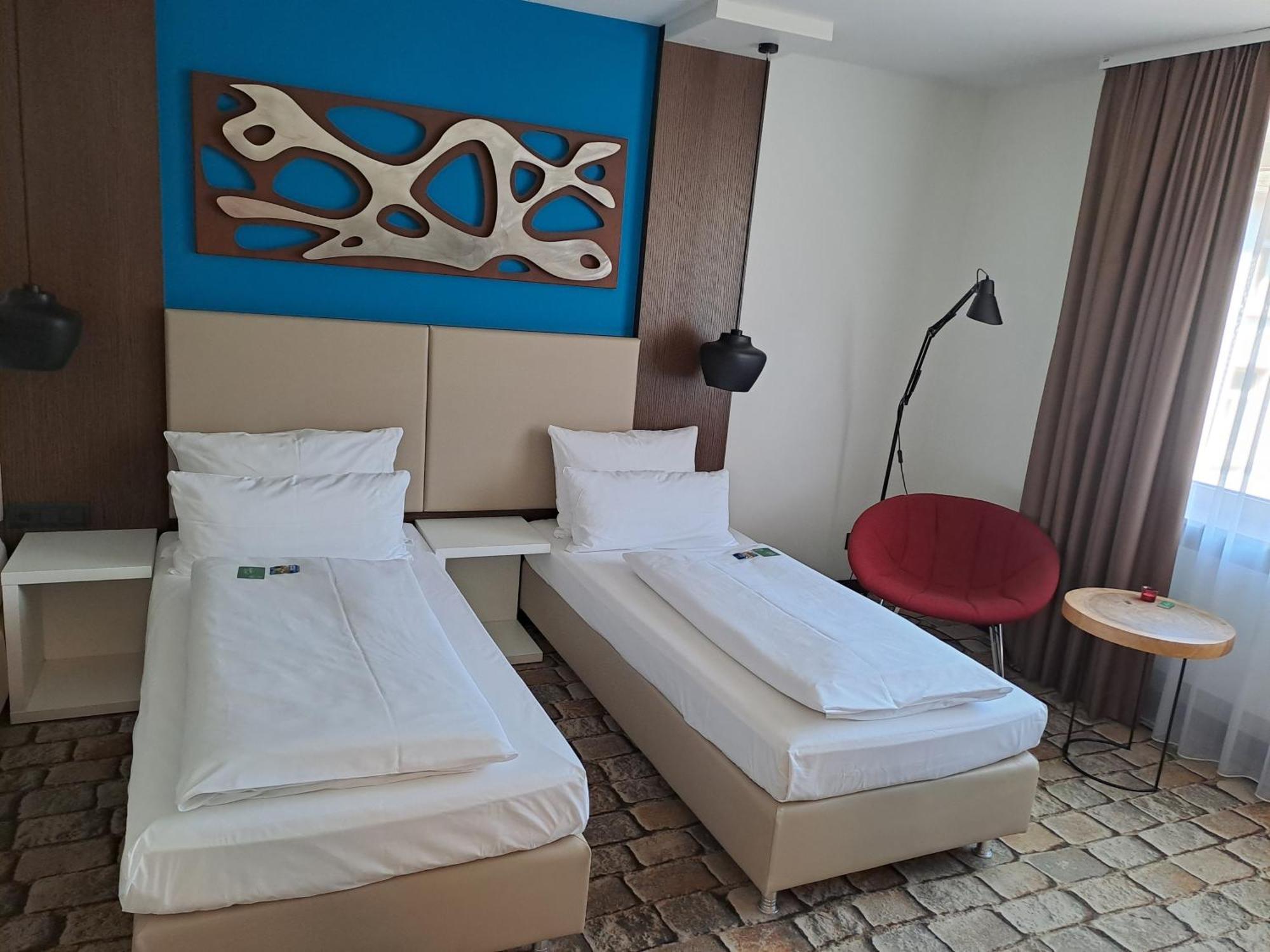 Turm Hotel 4*